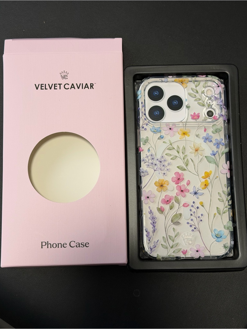 Velvet Caviar - Floral Phone Case - iPhone 17 Pro Max - Never used